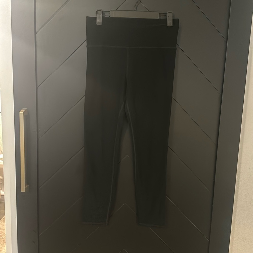 Vuori Classic Black Leggings - Picture 4 of 4